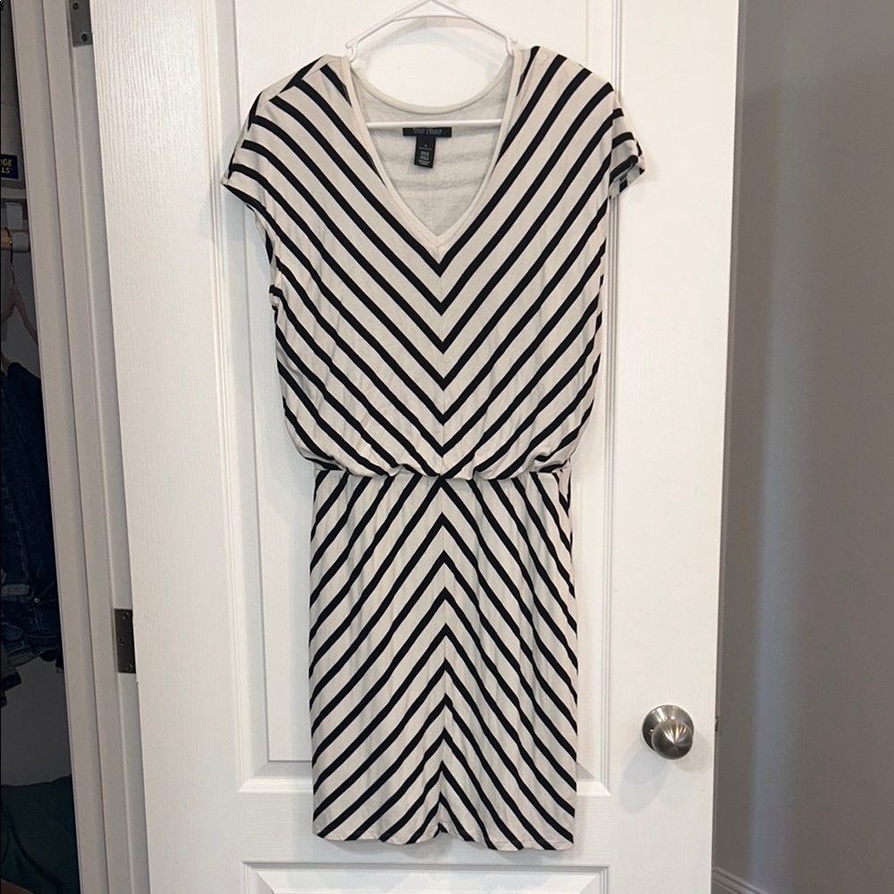 White House black market Black and White V-Neck Sheath Dress